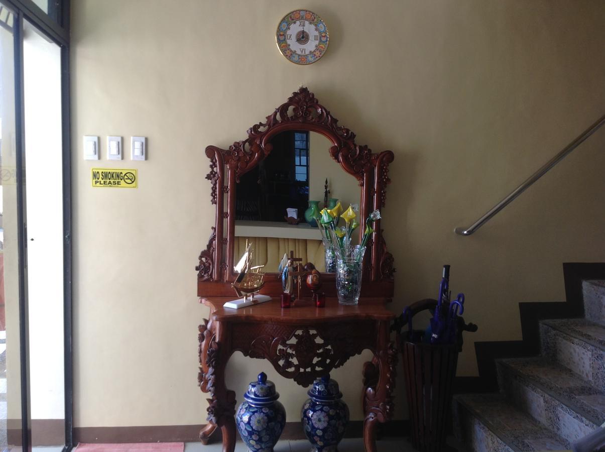 Danel Pensionne House تاكلوبان المظهر الخارجي الصورة