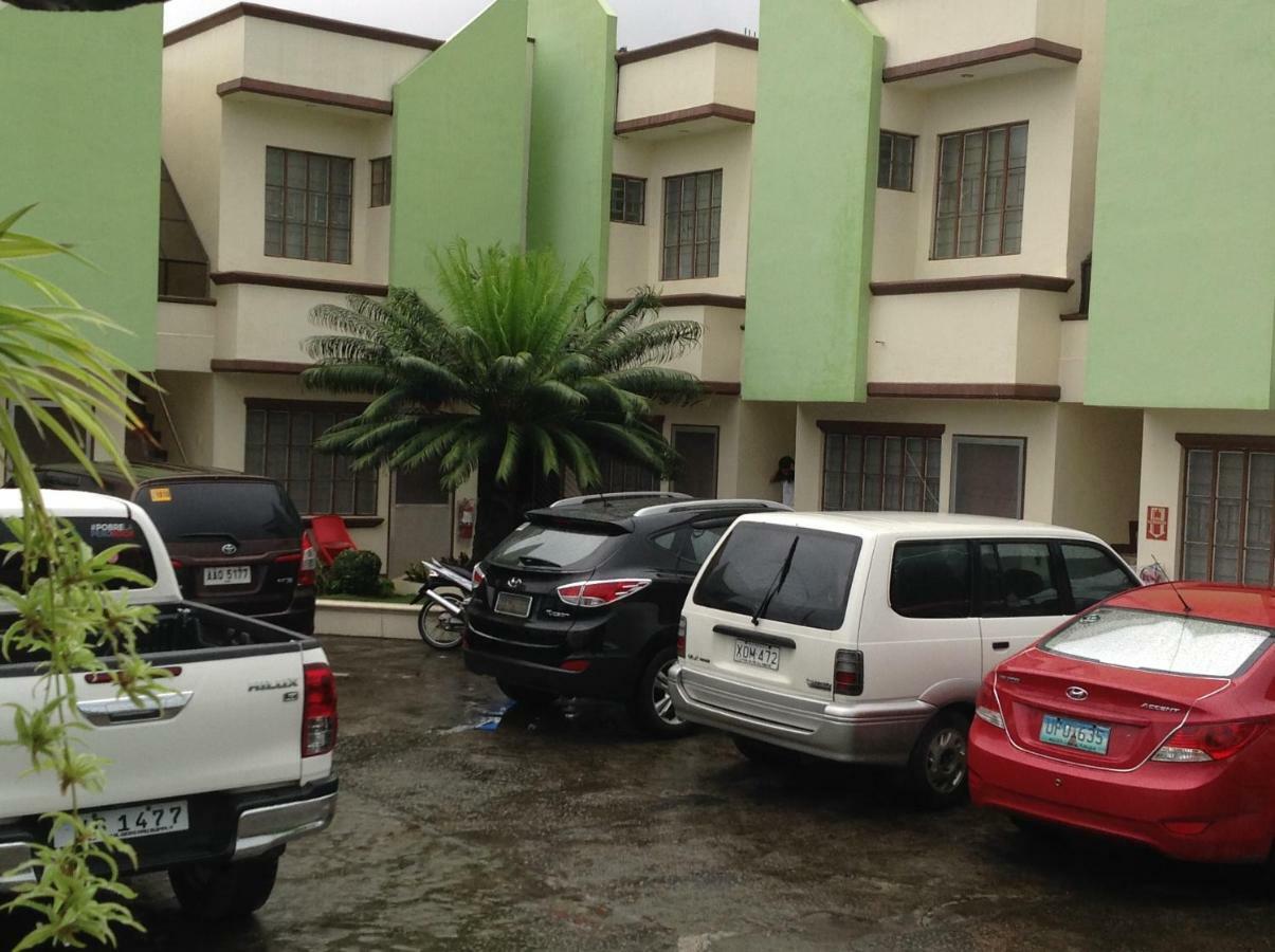Danel Pensionne House تاكلوبان المظهر الخارجي الصورة